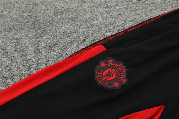 23-24 Manchester United Camouflage Training Suit - Image 4
