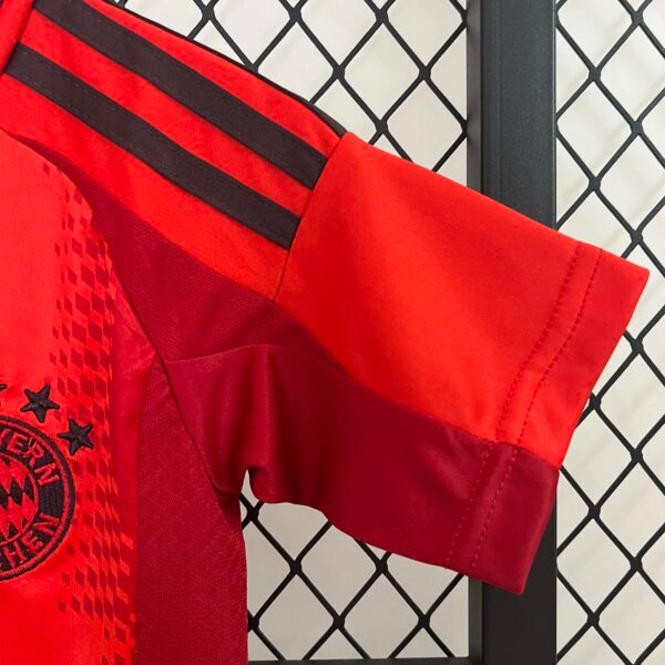 24-25 Bayern Munich Home Kids Kit - Image 3