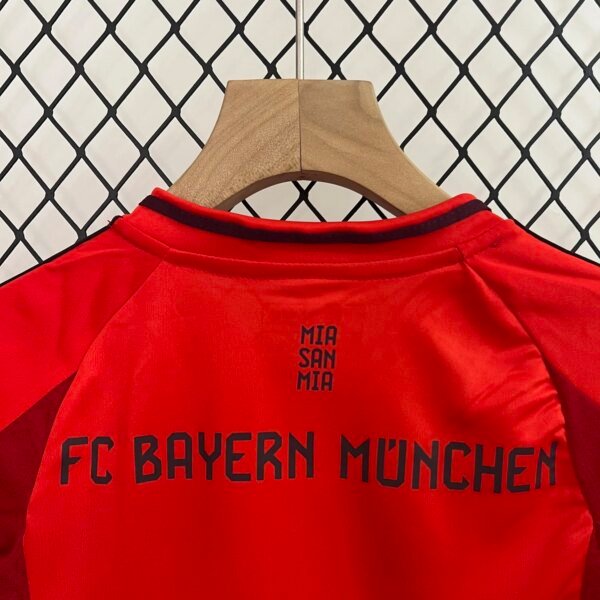 24-25 Bayern Munich Home Kids Kit - Image 9