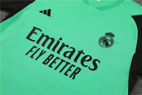 23-24 Real Madrid Green Short Sleeve Training Suit - Image 3