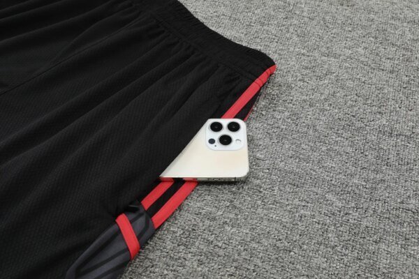 23-24 Bayern Munich Training Vest Suit - Image 13