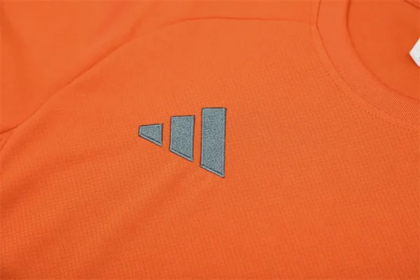25-26 Bayern Munich Short Sleeve Training Suit - Image 6