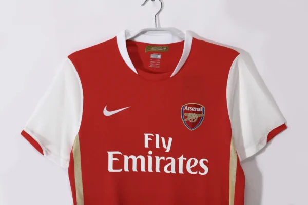 Arsenal Home Kit Retro 06-07 - Image 2