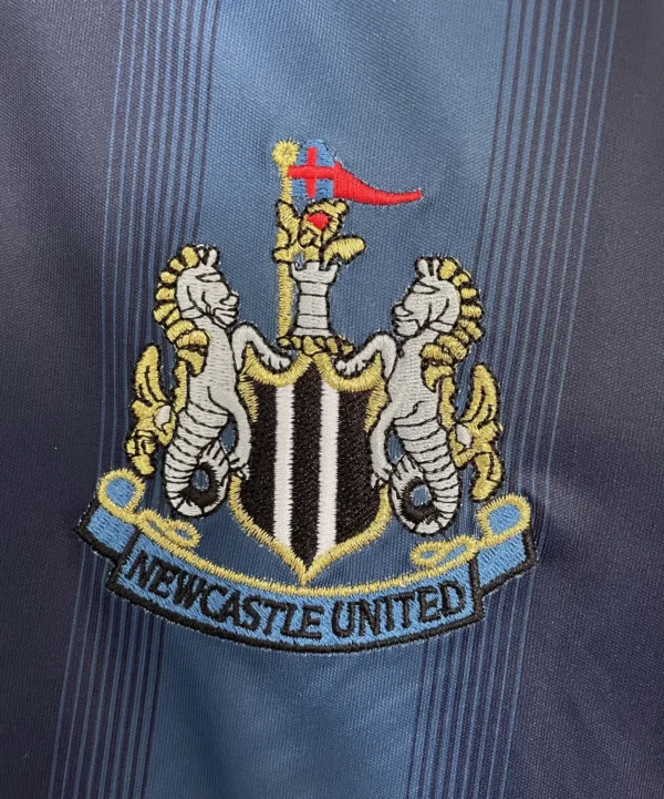 Newcastle United Away Kit Retro 04-05 - Image 2