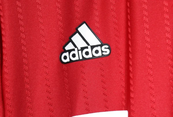 Manchester United Home Kit Retro 22-23 - Image 7