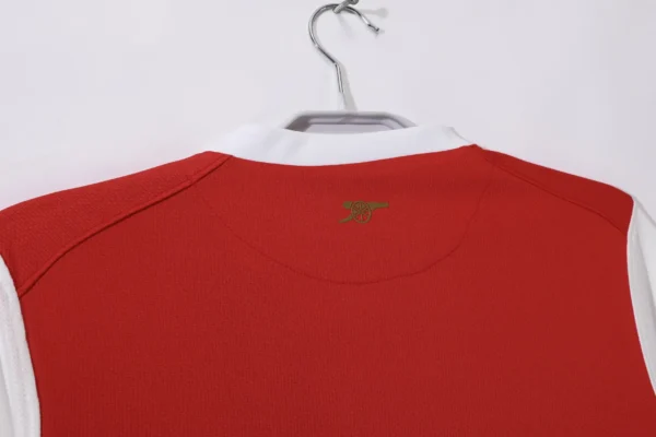 Arsenal Home Kit Retro 06-07 - Image 8